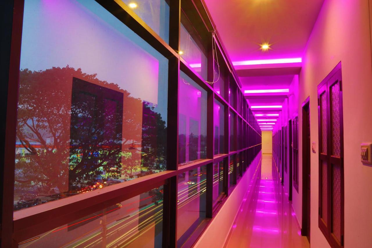 马拉普兰 Karibu Residency酒店 外观 照片