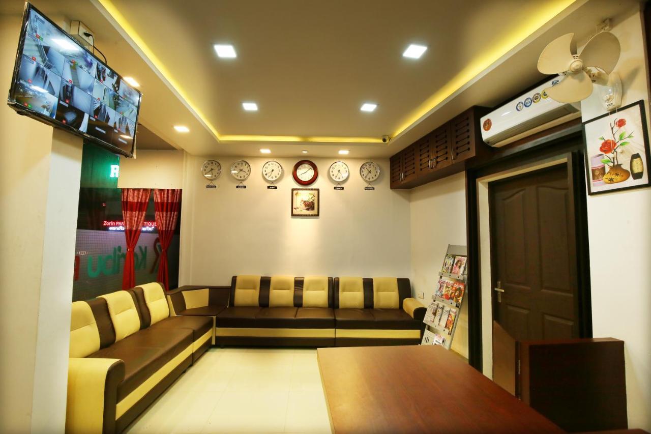马拉普兰 Karibu Residency酒店 外观 照片