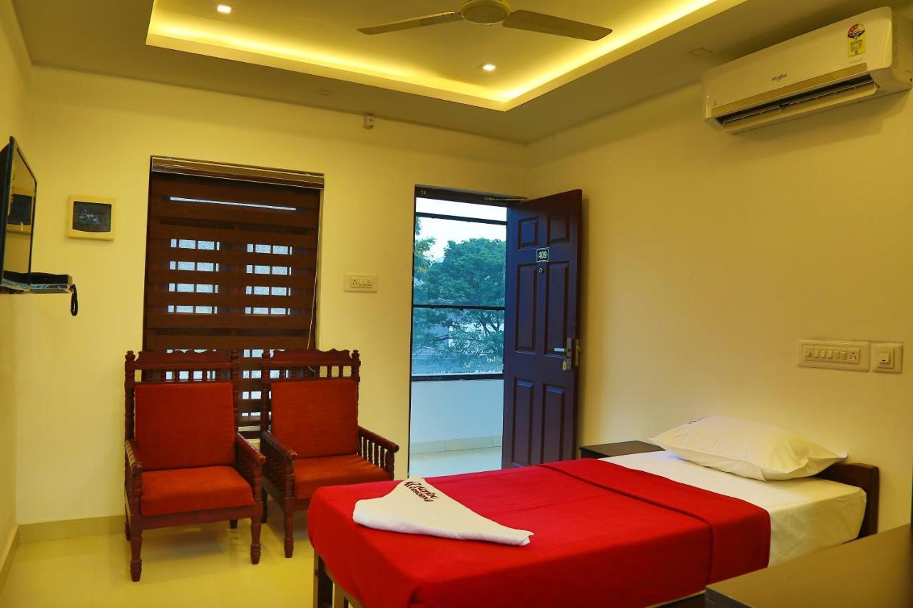 马拉普兰 Karibu Residency酒店 外观 照片